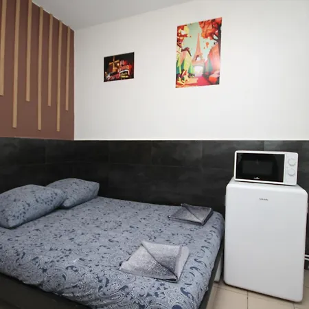 Bed & Breakfast 09 - Proche Paris Et Transports Avec Tv Wifi *